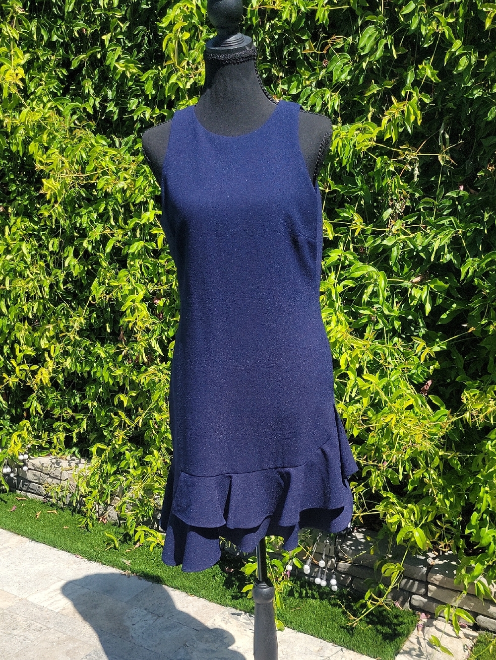 Cynthia Rowley Navy Blue Sleeveless Sheath Dress With Ruffle Hem Sz 8
